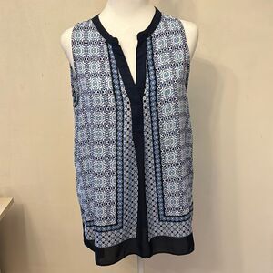 Kenar blue white V neck sleeveless patterned blouse Size L EUC